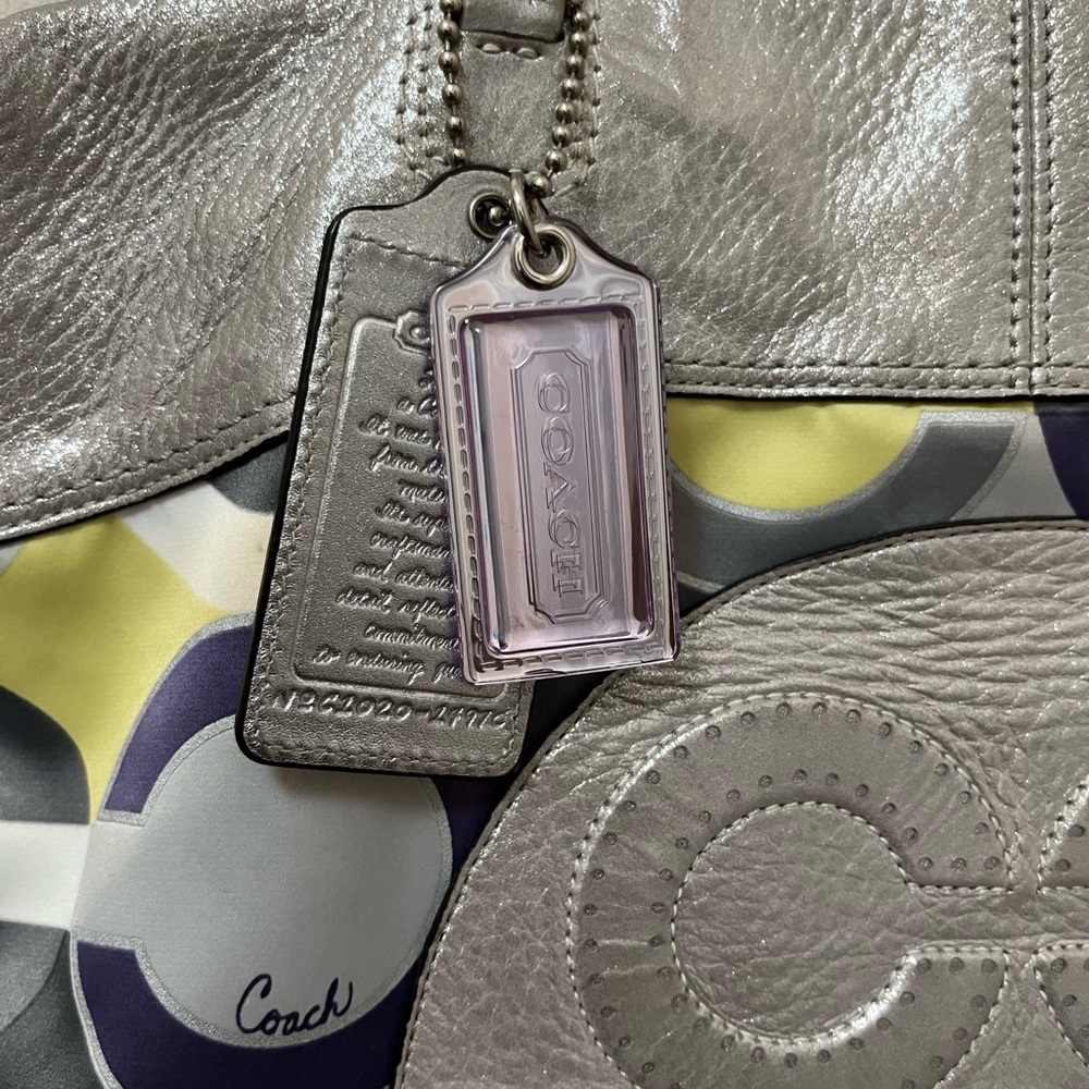 Coach Handbag - Picture 5 of 10